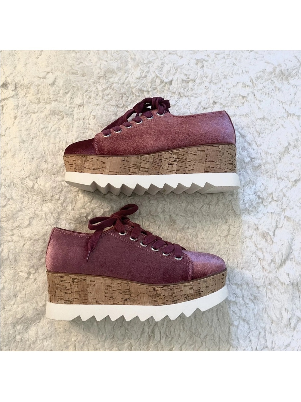 BAMBOO Velvet Platform Sneakers in Rose Pink